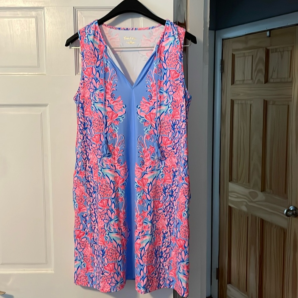 NWOT Lilly Pulitzer cover up, M